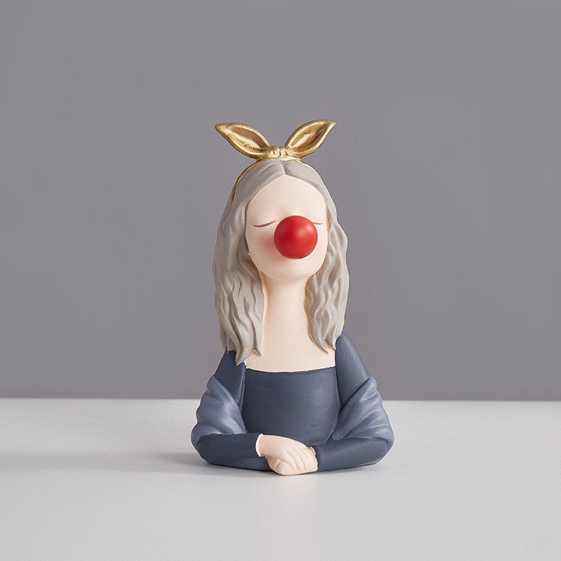 Creative Ornaments For Girls Blowing Bubbles And Holding Mice